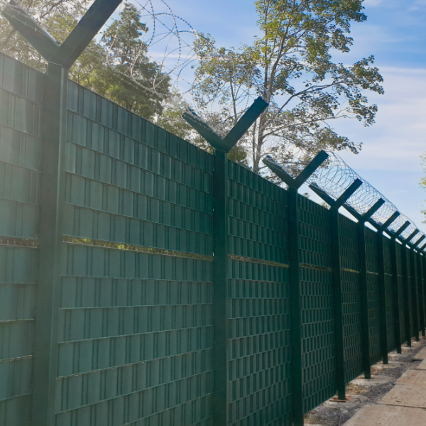 Sicherheitszaun Kelley-Barracks, Stuttgart